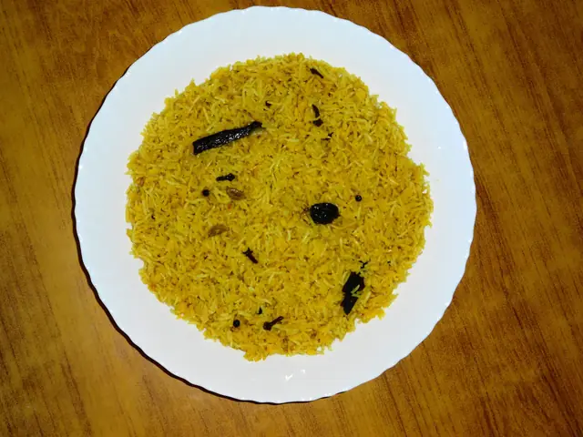 A plate of yellow khichdi